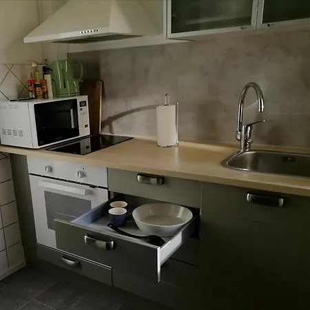 We Love Kallio 36 M2 Studio +pocket Wifi *